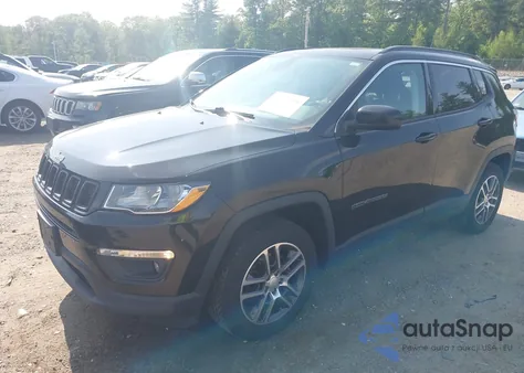 2018 Jeep Compass Latitude 4X4 from USA, damaged, VIN 3C4NJDBB9JT103883